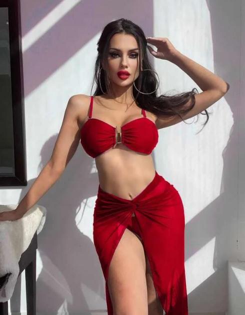 Damen Bikiniset mit raffinierten Schnittdetails Echo Archiv