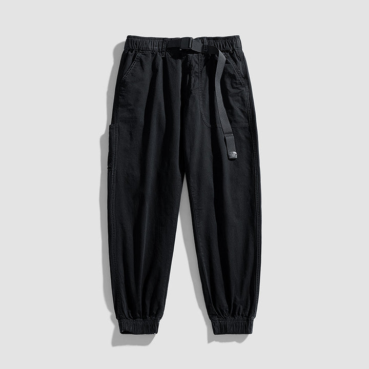 Herren Casual-Joggerhose aus Baumwoll‑Twill mit elastischem Bund, integriertem Webgürtel und geripptem Knöchelabschluss Echo Archiv