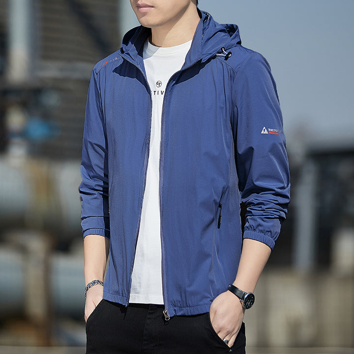 Herren Ultraleichte Wind- und Regenjacke mit Kapuze, Packfunktion und Reißverschlusstaschen Echo Archiv