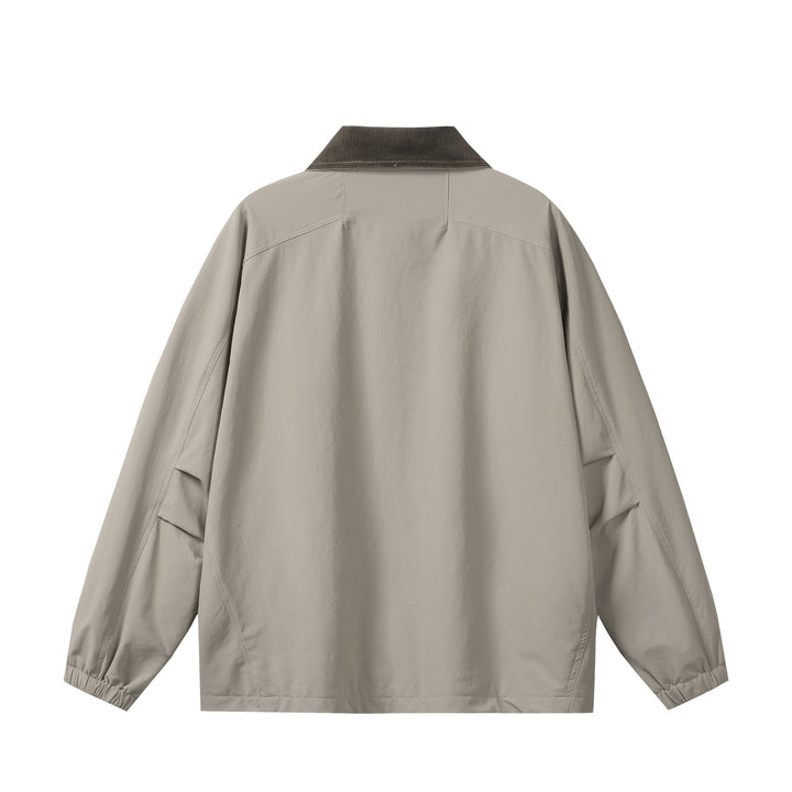 Unisex Kurz geschnittener Boxy-Blouson mit Cordkragen, Reißverschluss und Utility-Pattentaschen Echoarchiv