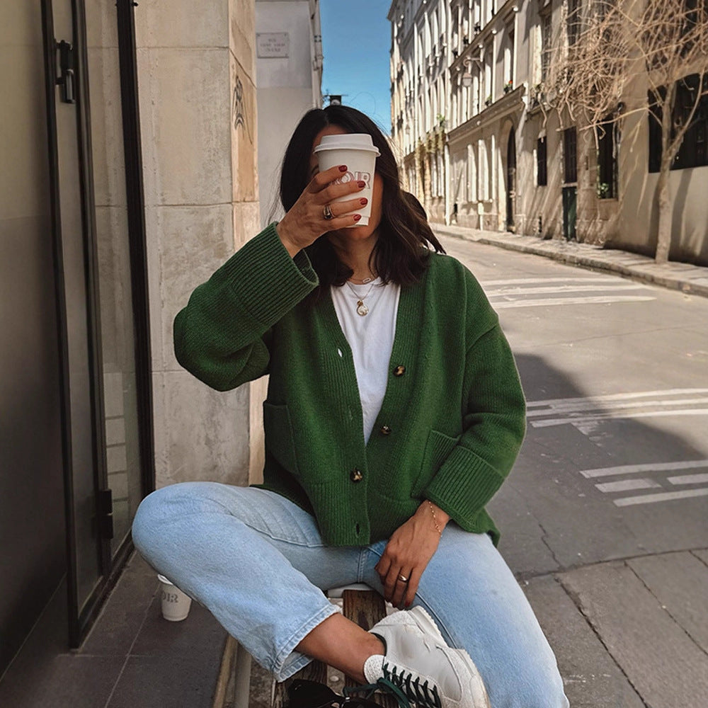 Damen Oversize-Strickcardigan mit Zierknopfleiste, aufgesetzten Taschen und verlängerten Bündchen Echoarchiv