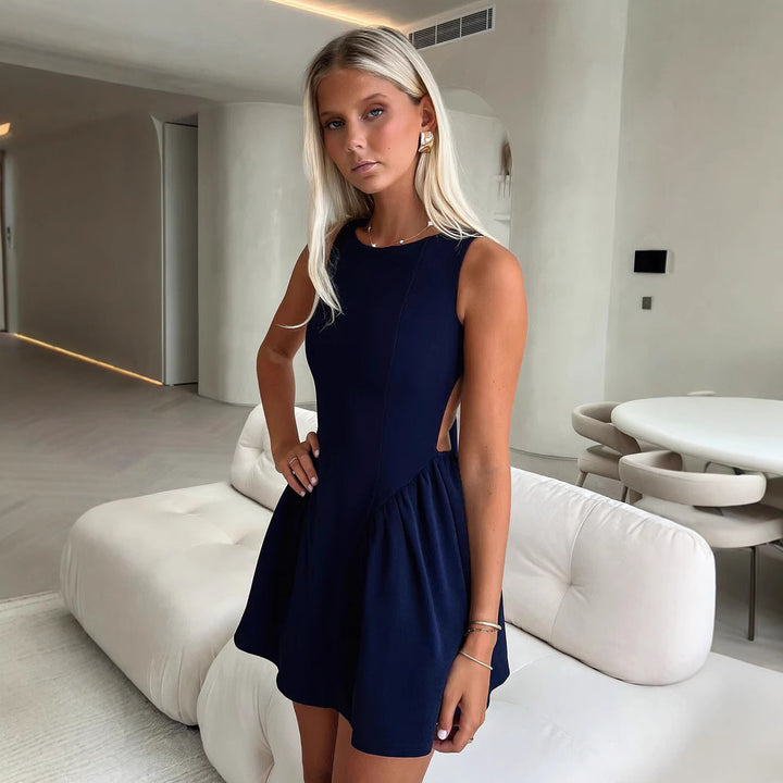 Damen Elegantes Wickelkleid mit voluminösem Rock und tiefem U-Ausschnitt Echo Archiv