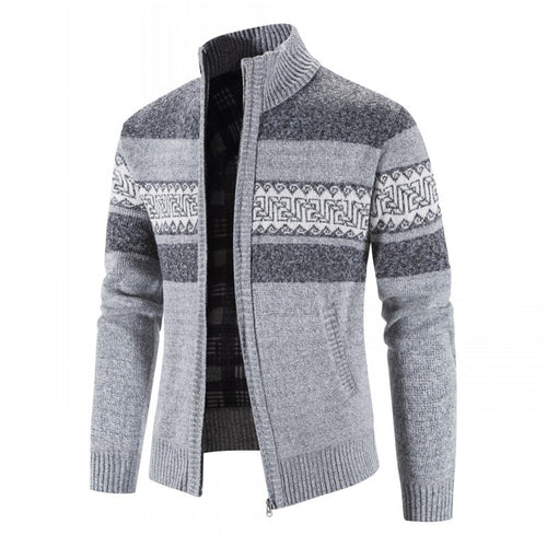 Herren Strickjacke mit hohem Kragen und attraktiven Mustern Echoarchiv