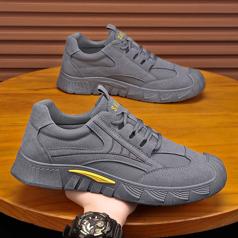 Herren Robust-gepolsterter Retro-Trail-Sneaker aus Velours- und Mesh-Mix mit auffälliger Profillaufsohle Echoarhiv
