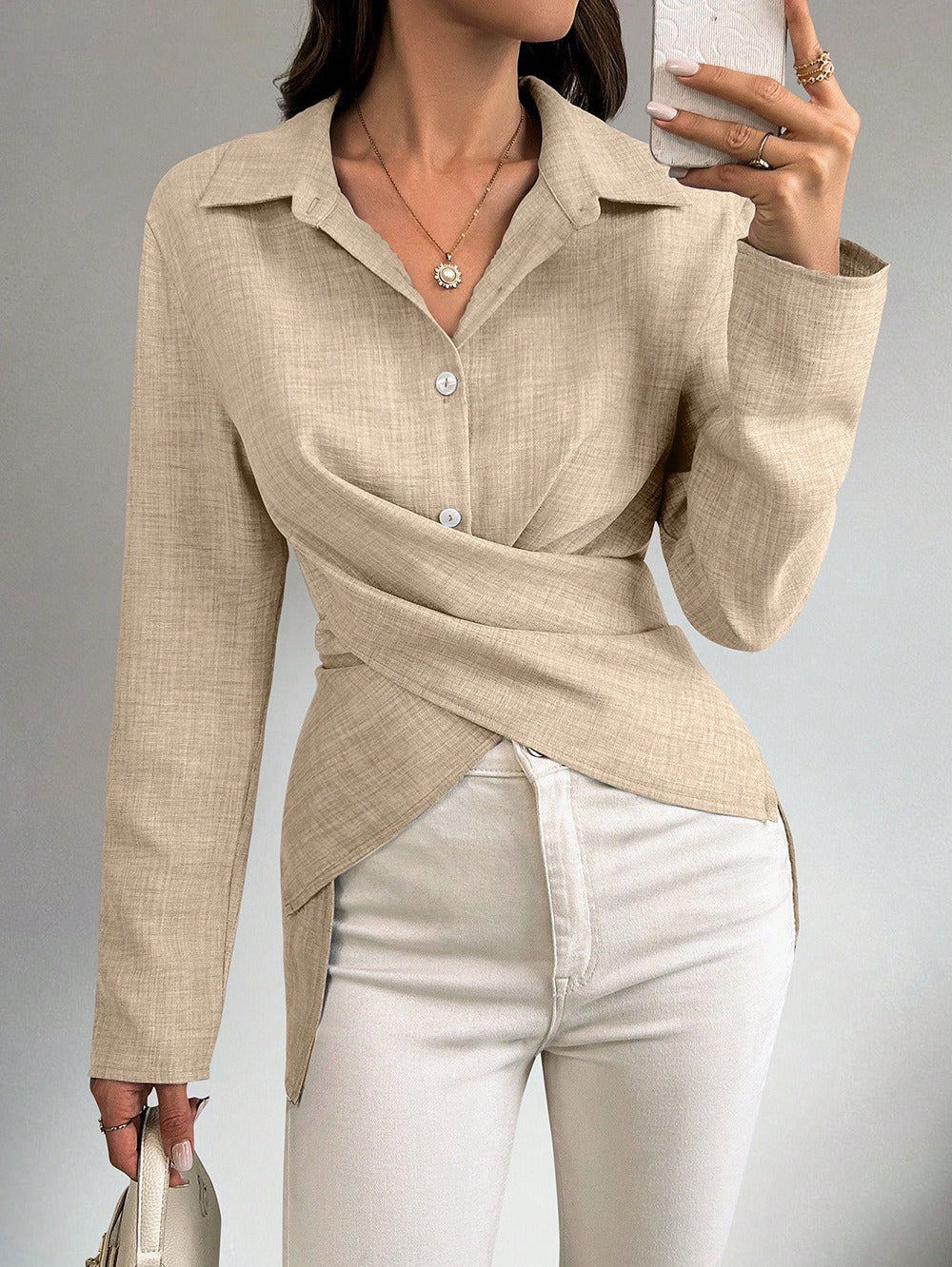 Damen Wickelbluse mit Hemdkragen und asymmetrischem Saum Echoarchiv