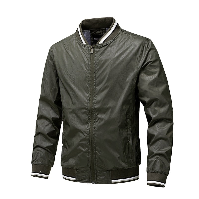 Herren Leichte wasserabweisende Kapuzen‑Windjacke mit Thermofutter & Brusttasche Echoarchiv