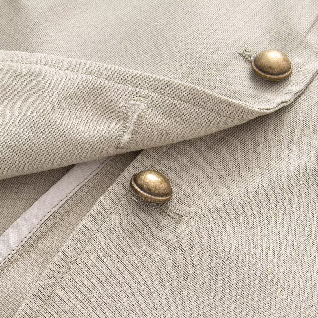 Damen Taillierter Stehkragen-Blazer mit dekorativen Metallknöpfen Echoarchiv