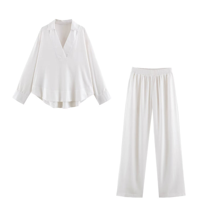 Damen Oversize Leinen-Mix Bluse mit tiefem V-Ausschnitt und Hemdkragen Echo Archiv