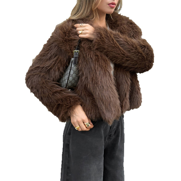 Damen kurzer Faux‑Fur‑Mantel mit breitem Stehkragen, dichter Flor und wärmender Innenfütterung – Avérine