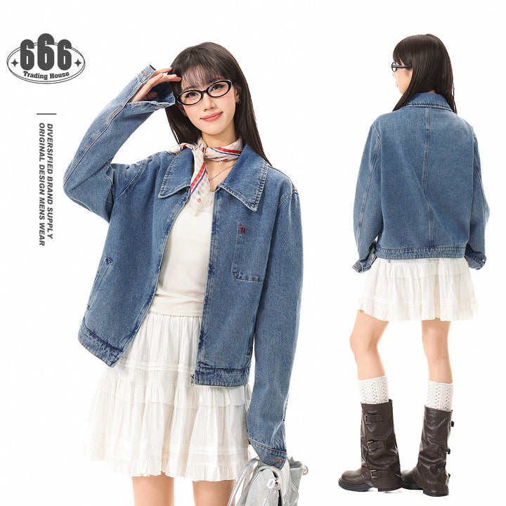 Damen Kurze Oversize-Denimjacke mit durchgehendem Reißverschluss und Brusttasche Echoarchiv