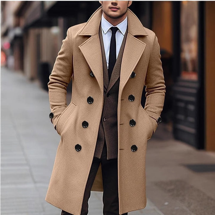 Herren nan eleganter doppelt geknöpfter Wollmantel mit breitem Revers und tailliertem Businessschnitt Echo Archiv