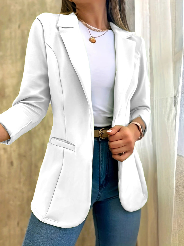 Damen eleganter Blazer mit tailliertem Schnitt und praktischen Taschen – Valéne