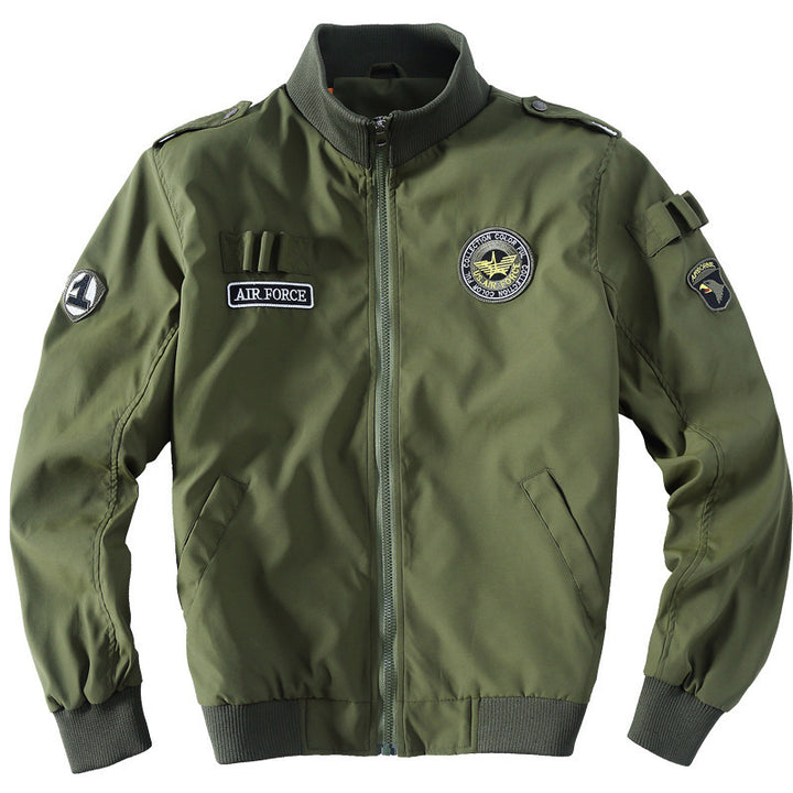 Herren Militärinspirierte Bomberjacke mit Aufnähern, Stehkragen & Reißverschluss Echoarchiv