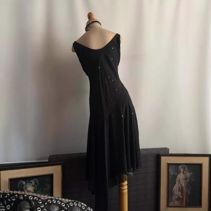 Damen Elegantes Abendkleid mit verführerischen Glitzerakzenten Echo Archiv