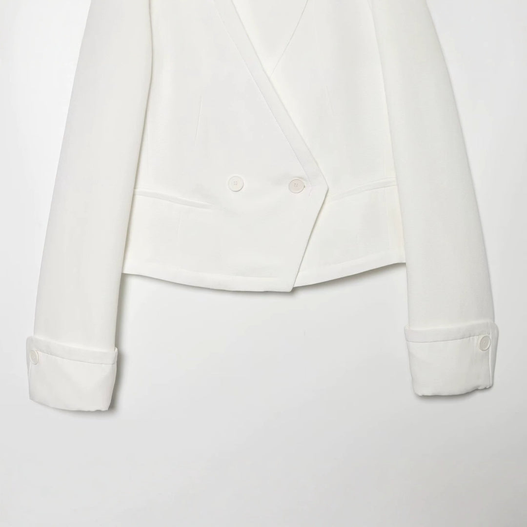 Damen gekürzter doppeltreihiger Blazer mit V‑Ausschnitt und Umschlagärmeln Echo Archiv