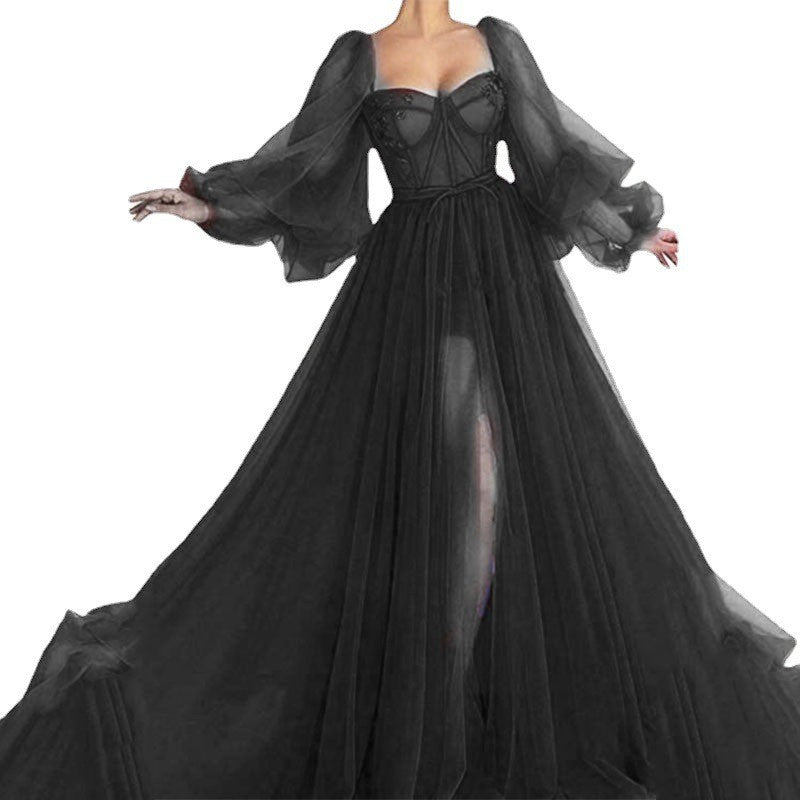 Damen Tüll Abendkleid mit voluminösen Ärmeln und seitlichem Schlitz Echoarchiv