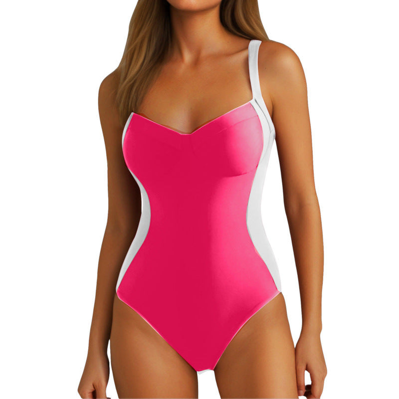 Damen Einteiliger Badeanzug mit modischem Schnitt und femininer Silhouette Echo Archiv