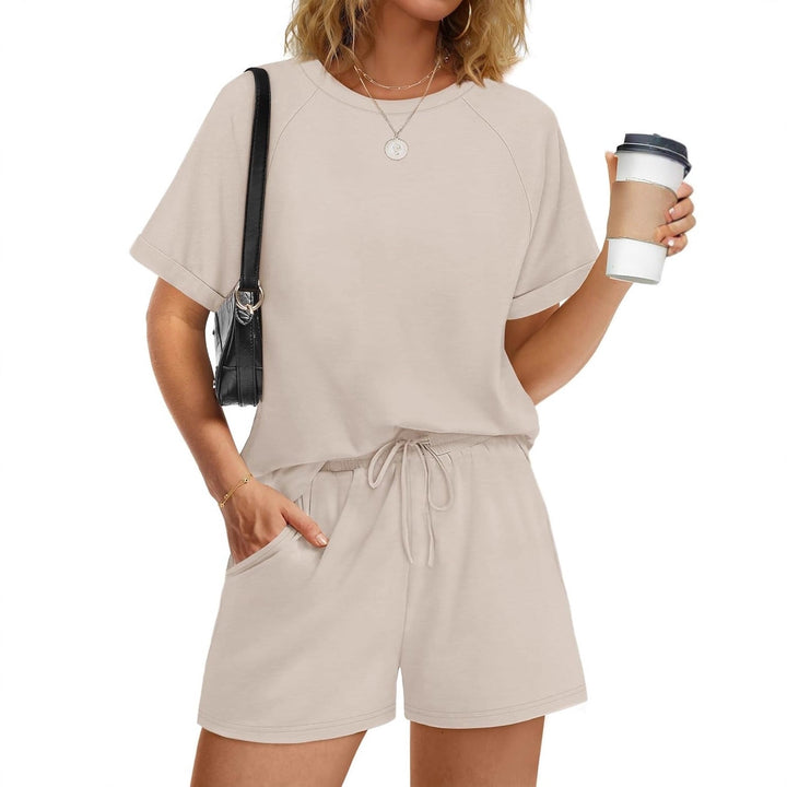 Damen lässiger Kombi aus T-Shirt und Shorts mit elastischem Bund Echoarchiv
