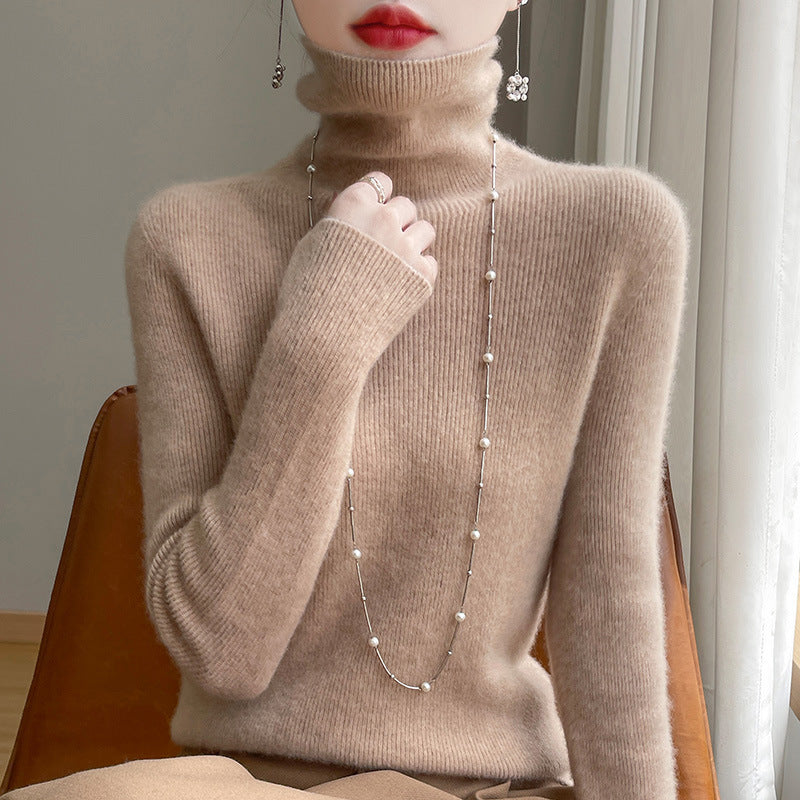 Damen Schmal geschnittener Feinstrick-Rollkragenpullover mit extrafeinem Flauschfinish Echoarchiv