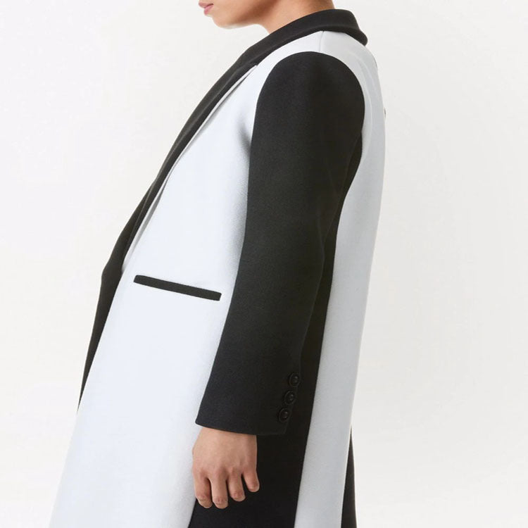 Damen Taillierter Midi‑Longcoat im Clean‑Tailoring mit kontrastiertem Innenfutter und Schalkragen Echoarchiv