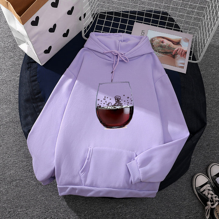 Damen lässiger Kapuzenhoodie mit fotorealistischer Weinglas‑Grafik, Kängurutasche und weichem Fleece – Auréline