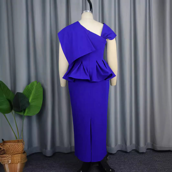 Damen Elegantes Peplum-Kleid mit asymmetrischem Schulterdesign Echo Archiv
