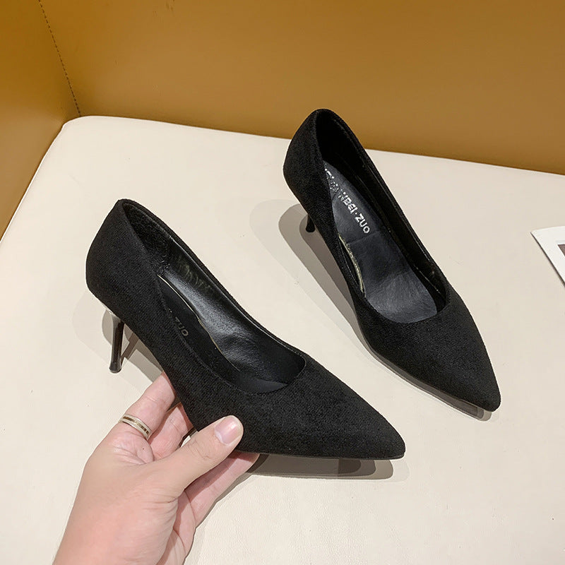 Damen Stiletto-Pumps mit Veloursfinish, gepolsterter Komfortinnensohle und schlankem Absatz – Lioré