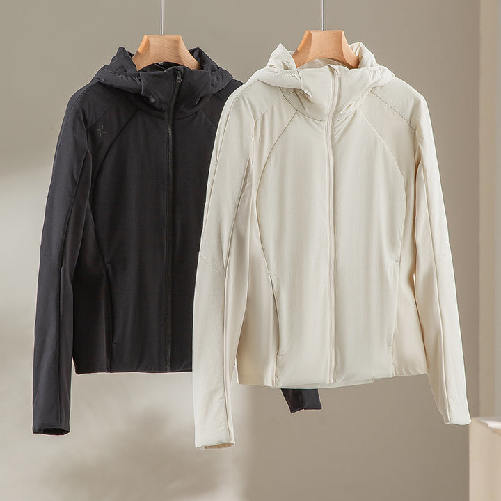 Damen Leichte Softshell-Jacke mit Kapuze, Raglanärmeln und taillierter Passform Echoarchiv