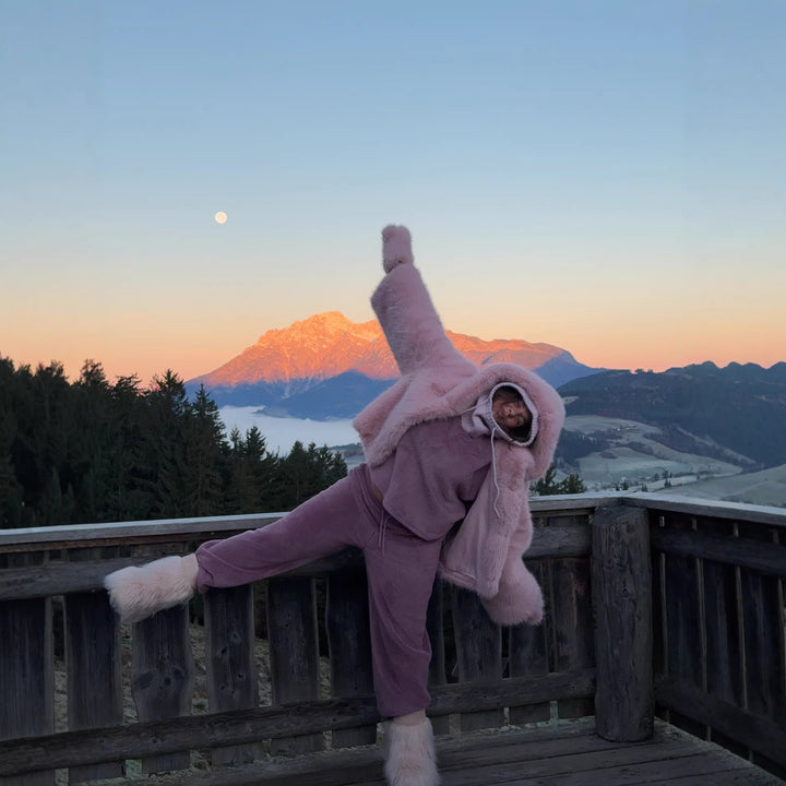Damen Kurzjacke aus Kunstpelz mit voluminösem Schalkragen und Oversize-Silhouette Echo Archiv