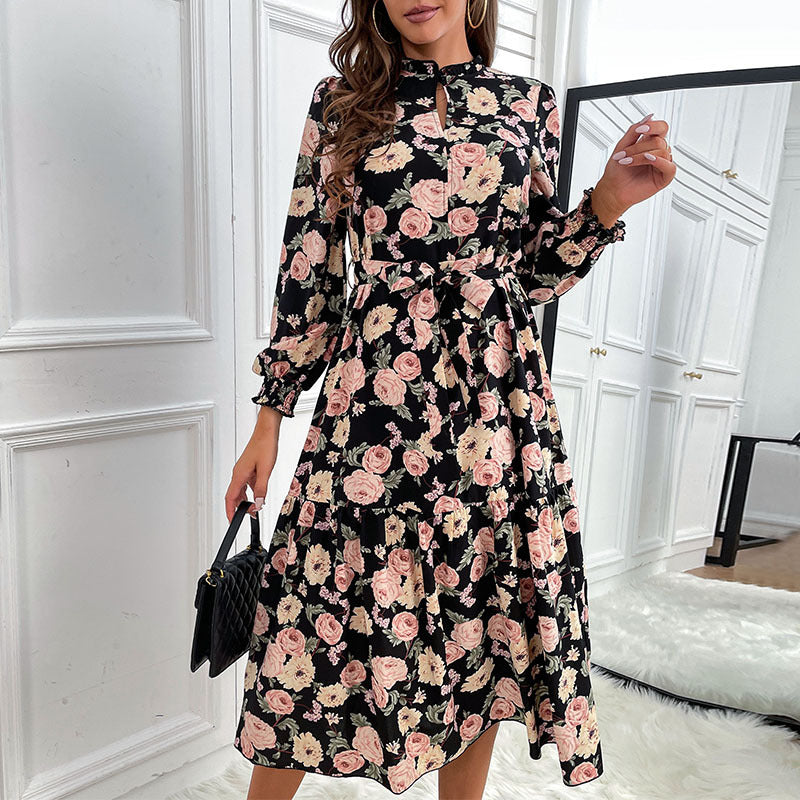Damen Blumenkleid mit Rüschen und langen Ärmeln Echo Archiv