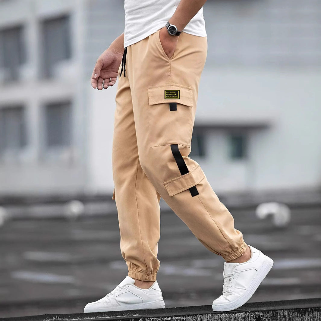 Herren Cargo-Hose mit funktionalen Taschen und elastischem Bund Echoarchiv