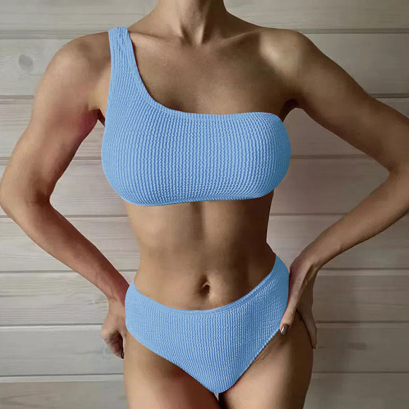 Damen Einseitiger Bikini mit hoch geschnittenem Schnitt Echo Archiv