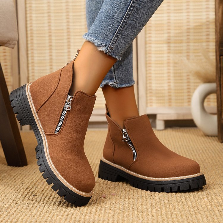 Damen Warme Chelsea-inspirierte Stiefelette mit seitlichem Reißverschluss und grober Profilsohle – Varelle