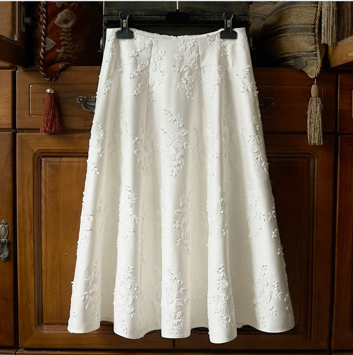 Damen Eleganter Maxirock mit floralem Relief Echoarchiv