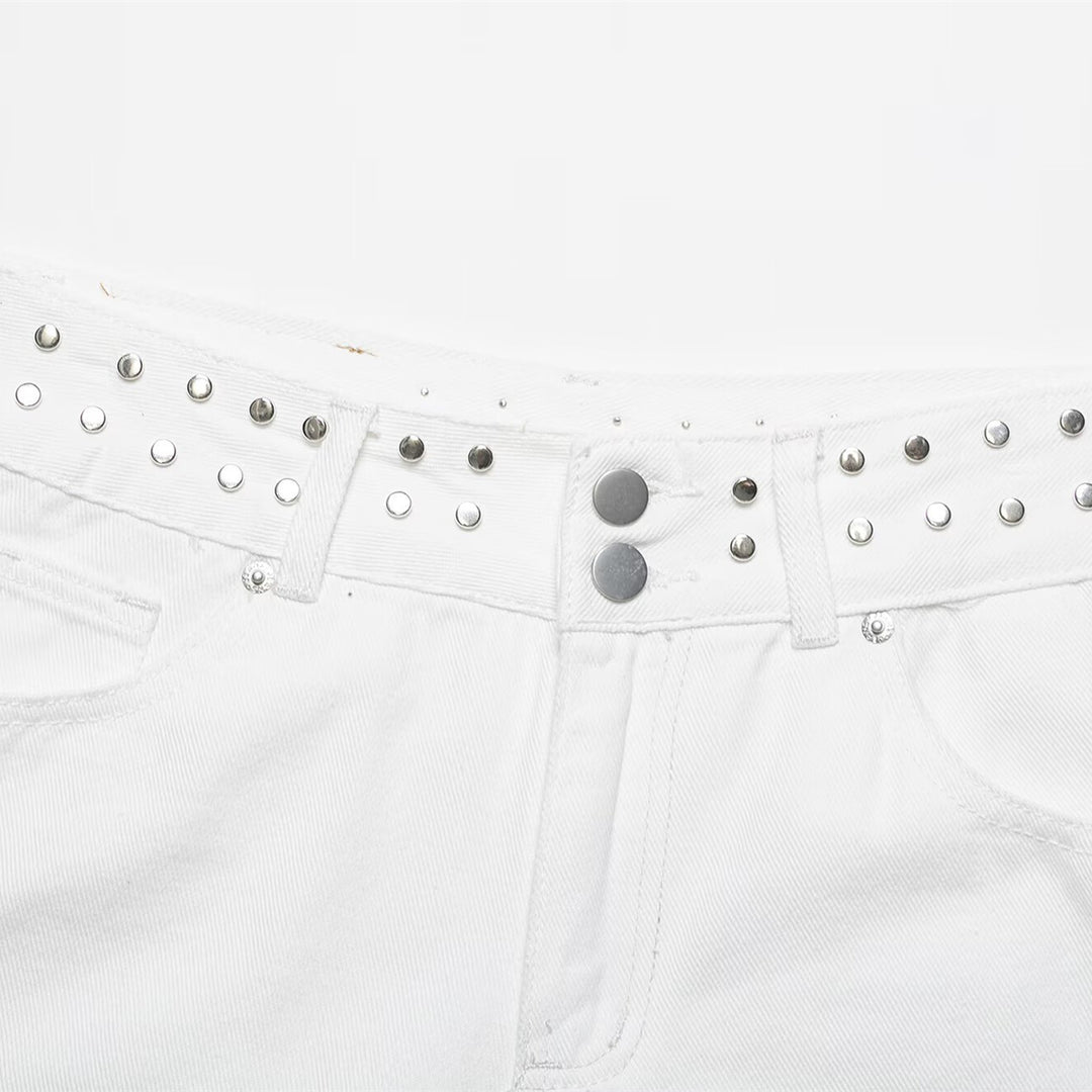 Damen-Shorts mit dekorativem Nietenbund und modernem Schnitt Echo Archiv