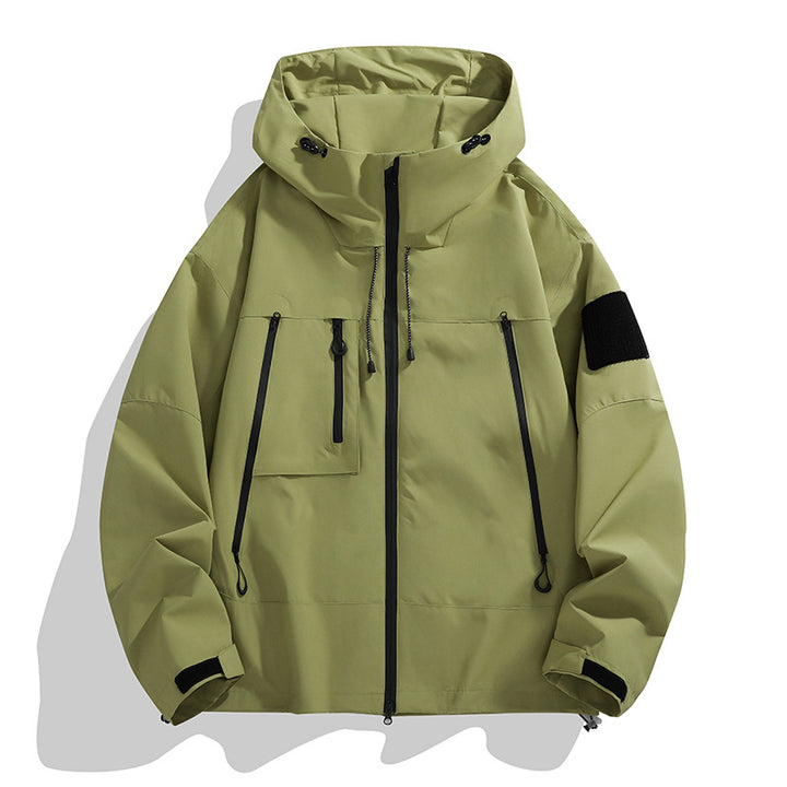 Herren funktionale Outdoor-Jacke mit verstellbarer Kapuze und mehreren Taschen Echoarchiv