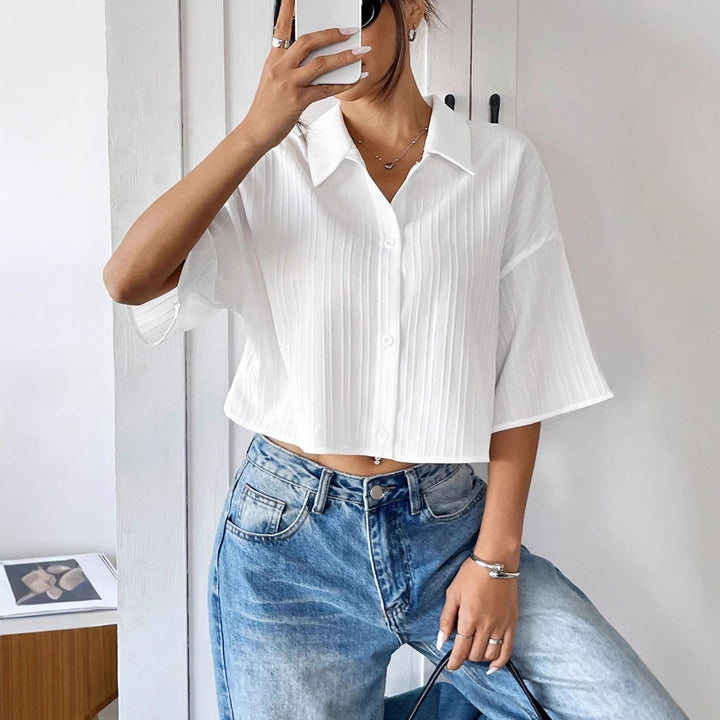 Damen nan weite Kurzbluse mit Hemdkragen und feiner Plissee-Struktur Echo Archiv