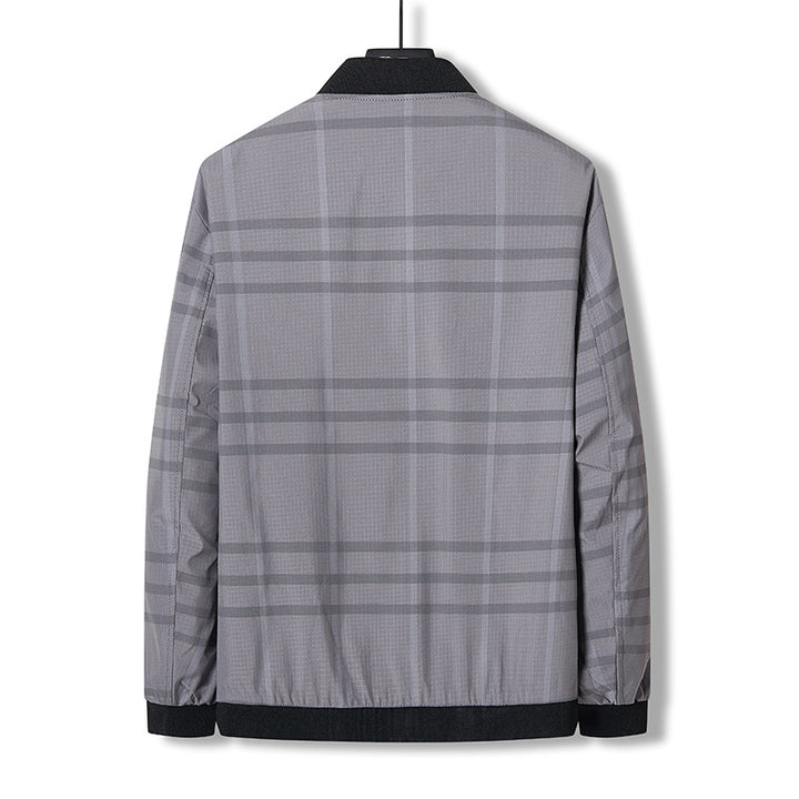 Herren sportliche Übergangsjacke mit modernen Einsätzen und vielseitigen Taschen Echoarchiv
