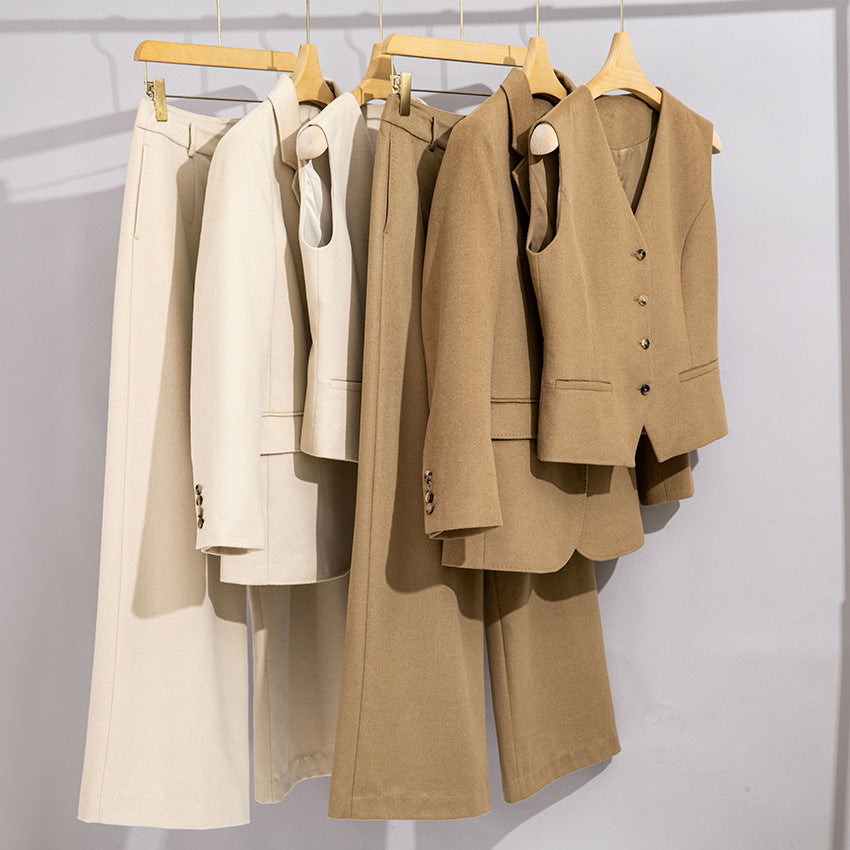 Damen Lang geschnittener Wollmix-Blazer mit Ein-Knopf-Verschluss und Pattentaschen Echoarchiv