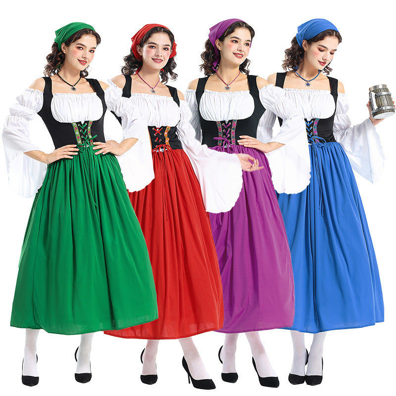Damen nan Renaissance-Bauernkleid mit geschnürtem Mieder, schulterfreiem Carmen-Oberteil und weitem Rock Echo Archiv