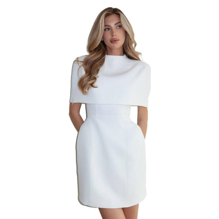 Damen Cape-Minikleid mit Stehkragen und taillierter Korsage Echoarchiv
