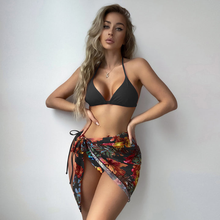 Damen Bikini mit verstellbaren Trägern und floralem Wickelrock Echo Archiv