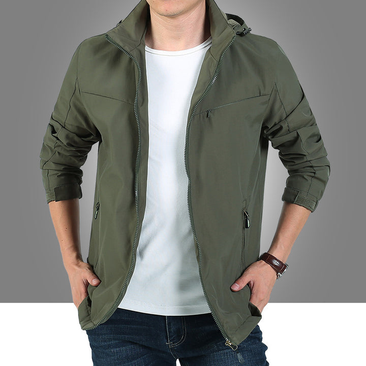 Herren leichter Funktions-Kapuzenblouson mit winddichter Shell, verdecktem Reißverschluss und Multi-Taschen Echoarchiv