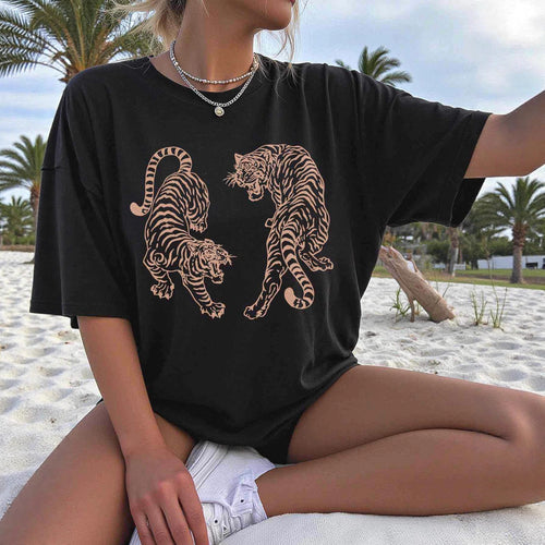 Damen T-Shirt mit einzigartigem Tiger-Design und lockerer Passform Echo Archiv