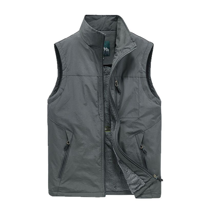 Herren Wattierte Fleecegefütterte Outdoor‑Weste mit Stehkragen und Reißverschlusstaschen Echo Archiv