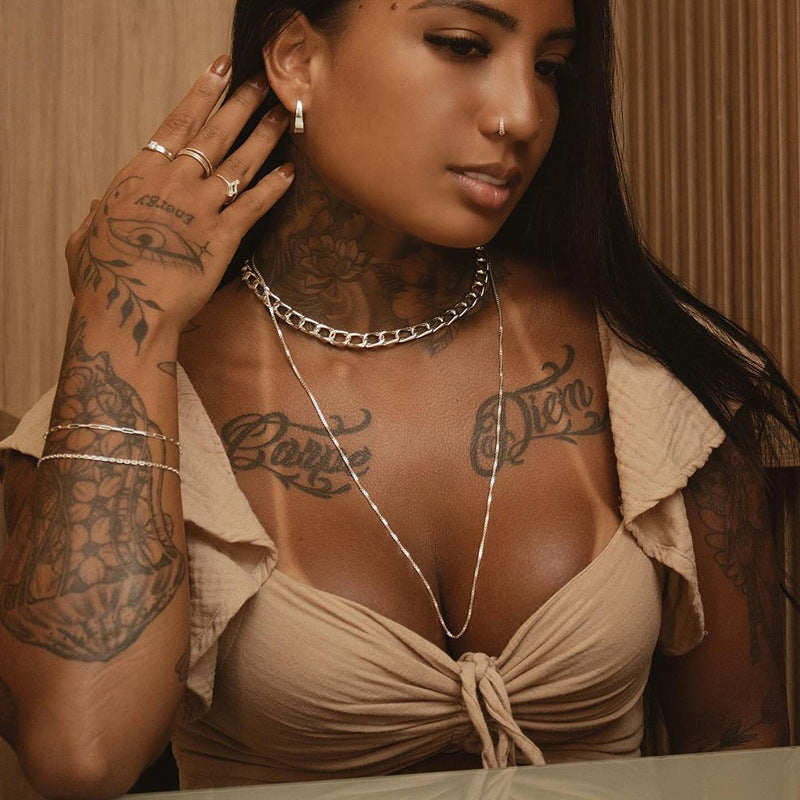 Damen Crop-Top mit voluminösen Rüschensäumen und verstellbarem Kordelzug Echo Archiv