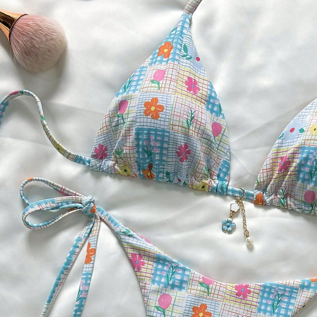 Damen Triangel-Bikini mit verspielten Blumendetails Echo Archiv