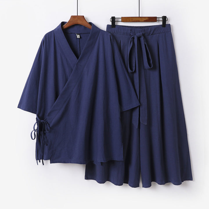 Damen Kimono-Loungewear-Set aus leichter Viskose mit Wickeloberteil und weitem Culotte-Hosenrock Echoarchiv