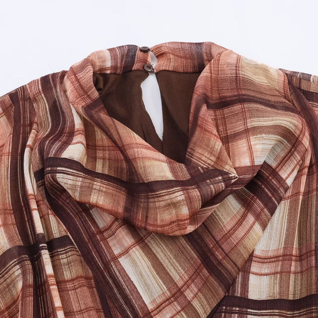 Damen Langarm Kleid im karierten Design mit asymmetrischem Saum und Bindegürtel Echo Archiv