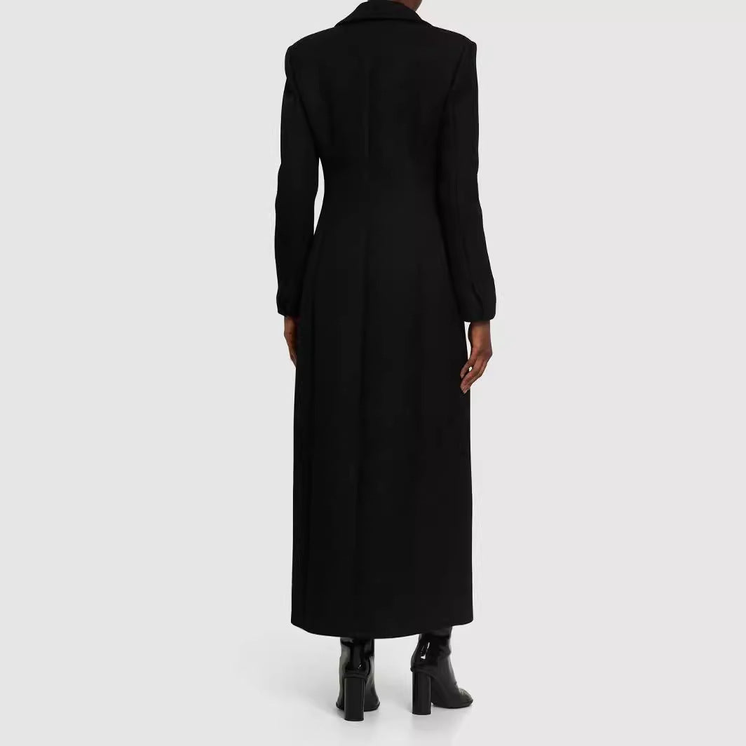 Damen Taillierter Longline-Mantel mit Reverskragen und Einreiher-Schnitt Echoarchiv